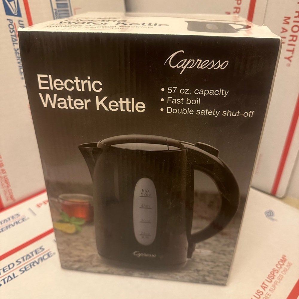 Electric water kettle Williams Sonoma